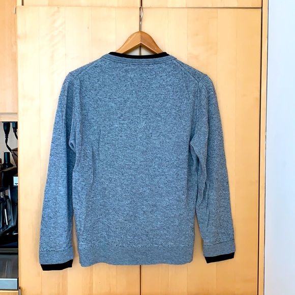 Tag line sweater - Picture 2 of 4